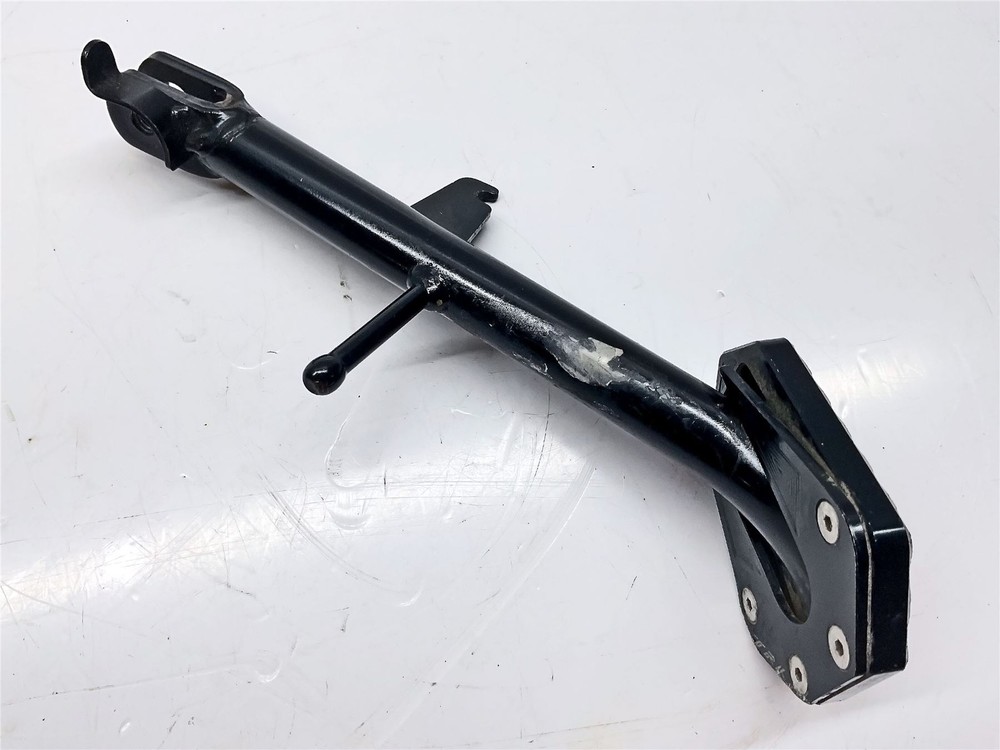 Suzuki GSXS125 Side Stand