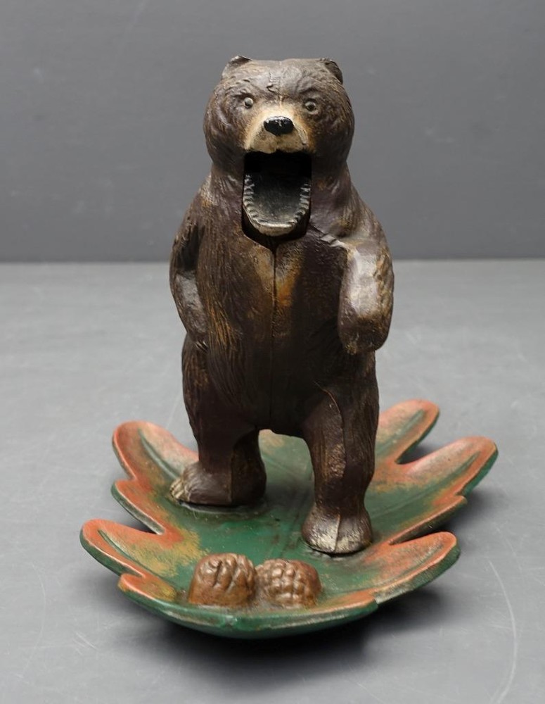 Cast Iron MCM Bear Standing on Leaf Nutcracker 9.5" x 7.5" Unmarked