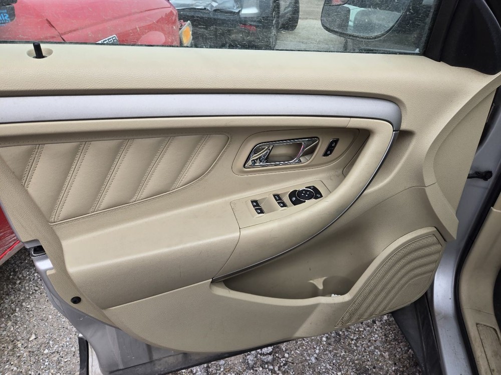 2013-2016 Ford Taurus Center Dash 8" Display Screen