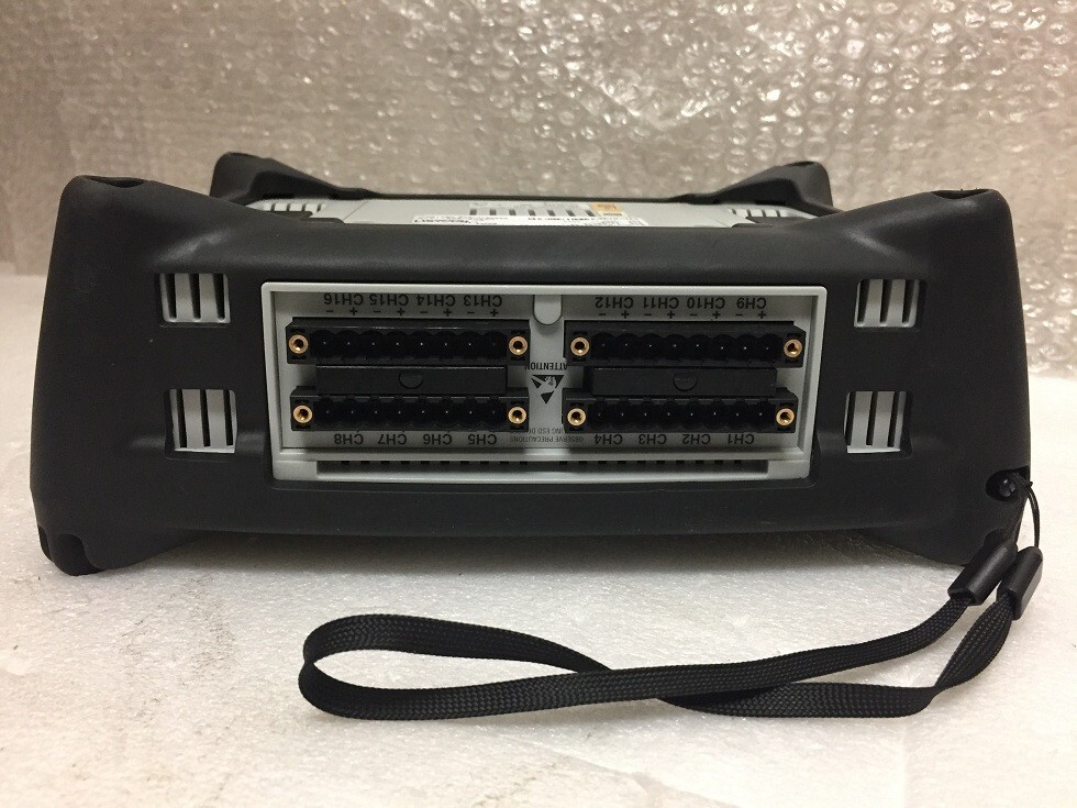 Omega Engineering OM-DAQXL-2-NA 8 or 16 Channel Universal Input Touch Screen Dat