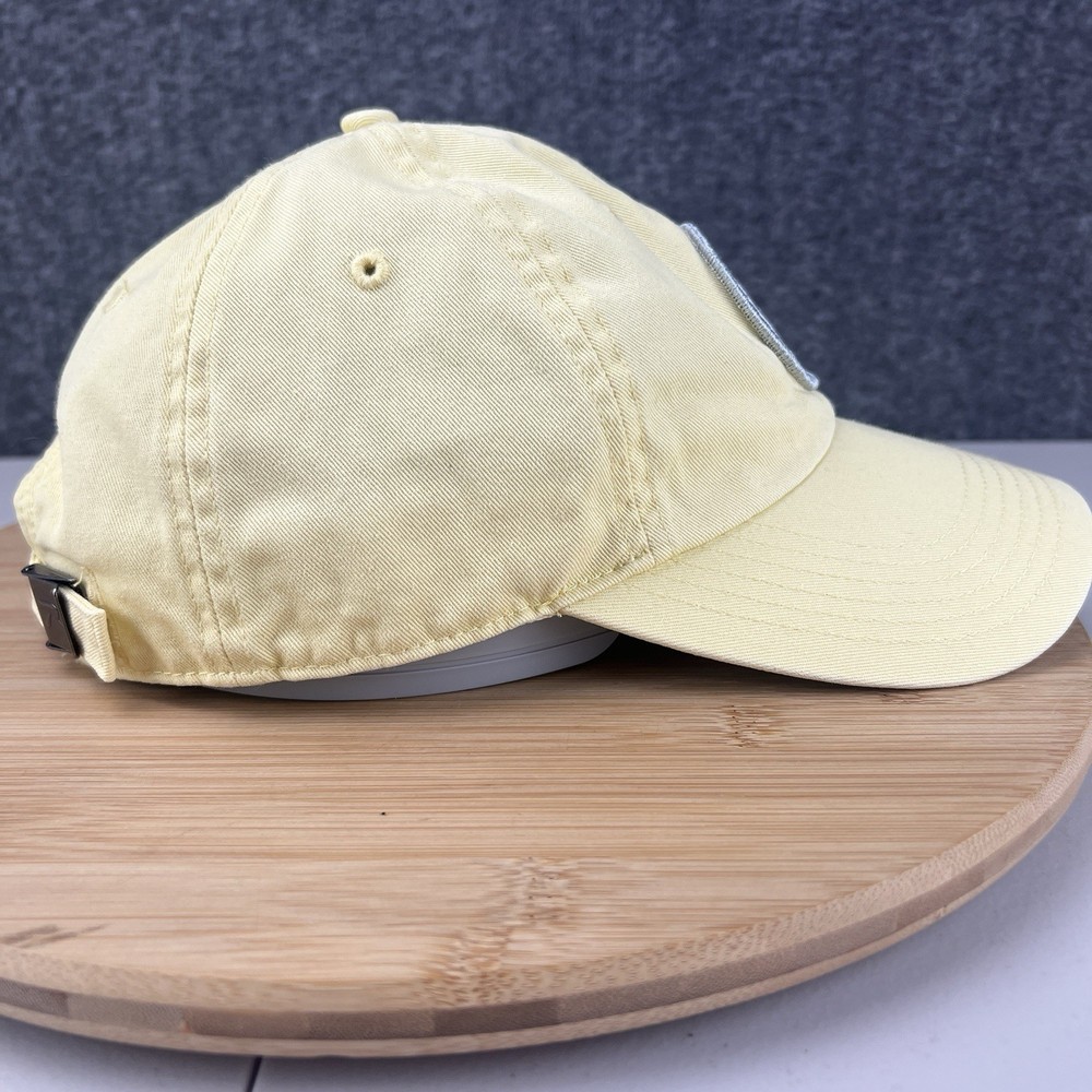 Manito Pro Shops Spokane WA Golf Hat Cap Strapback Fitted Size S-M Yellow Patch