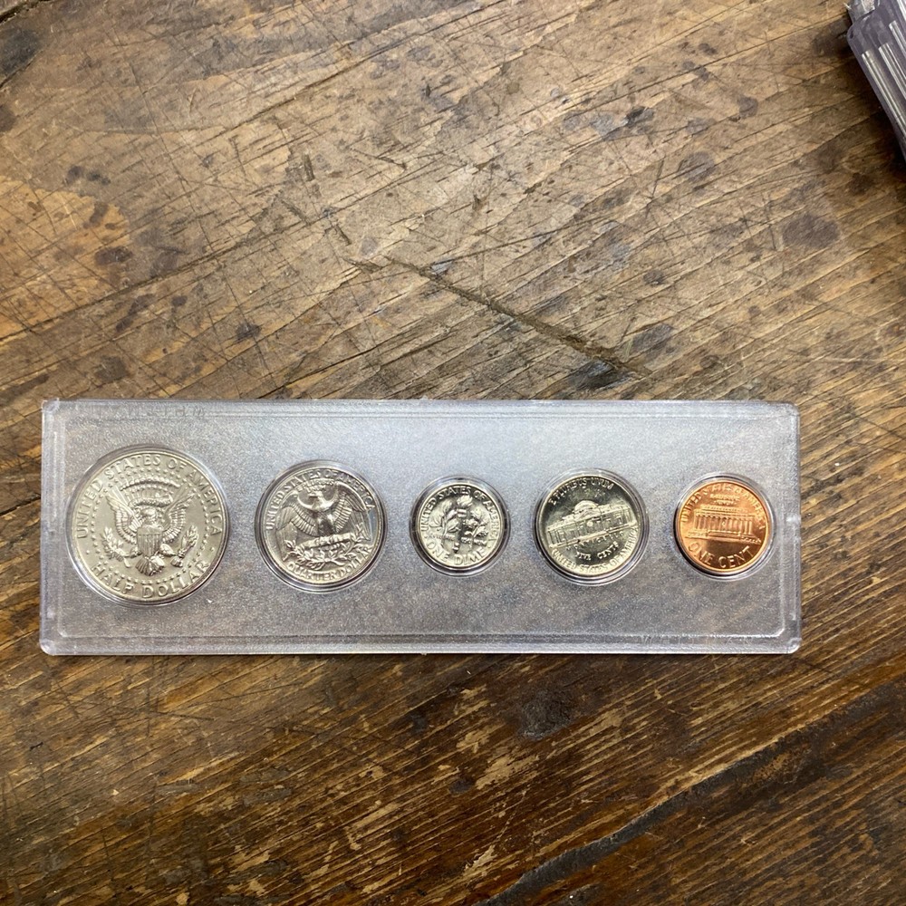 1986 Birth Year Set 5 Coins