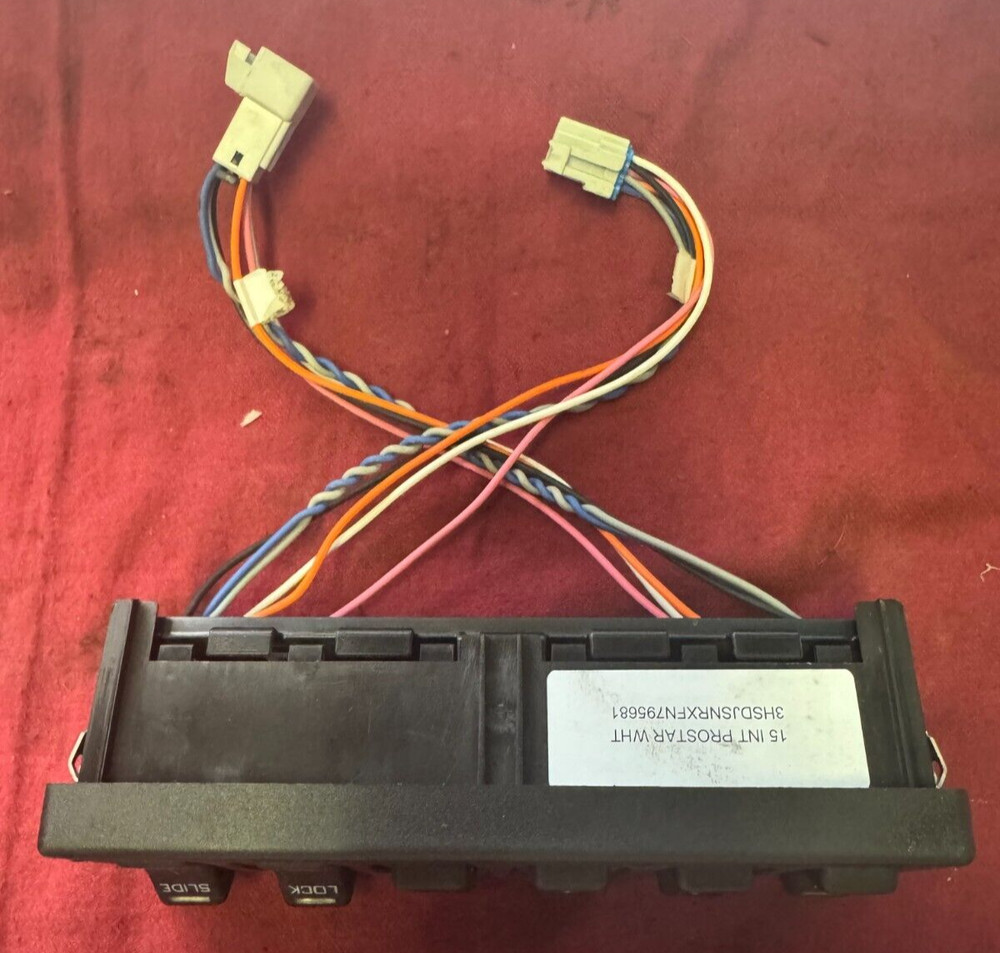 International PROSTAR SWITCH PANEL Dash Panel - 3549776C5, 32237-101