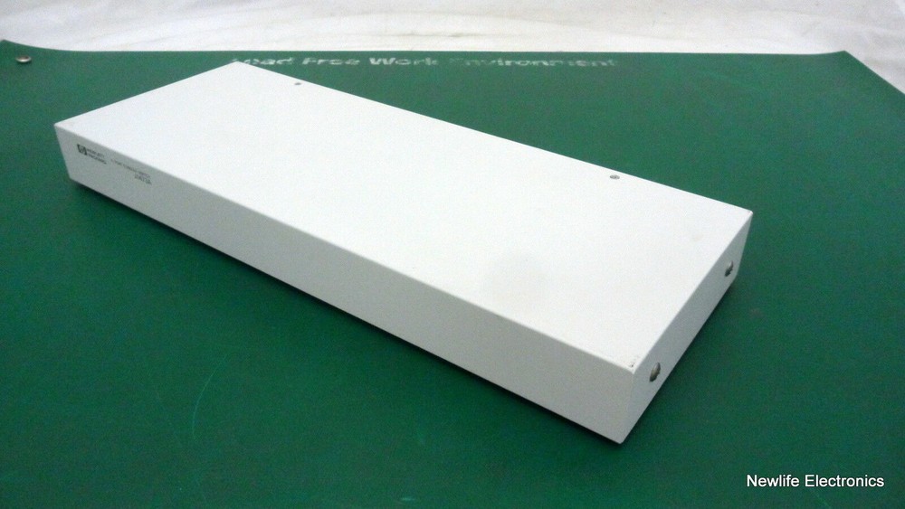 HP J1473-69001 4-port Rackmount Console Switch J1473A