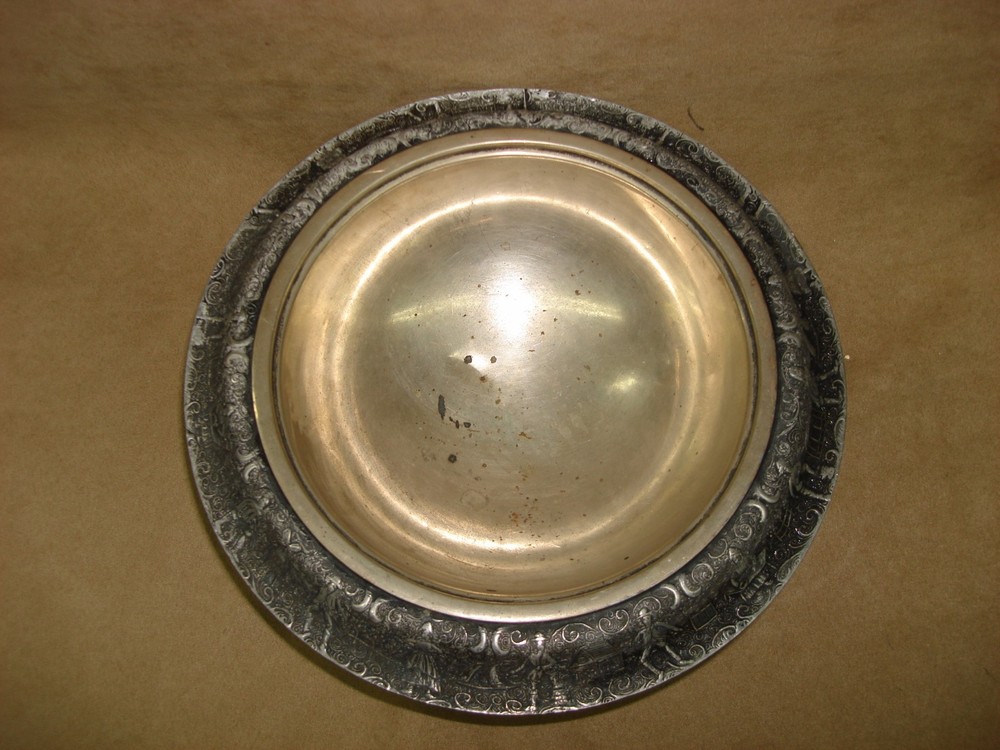 ANTIQUE NICKEL SILVER FTD. BOWL WITH COLONIAL FIGURES REPOUSSE BORDER!