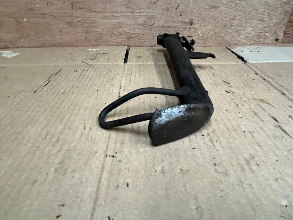 2009 Honda CBR 125 Side Stand