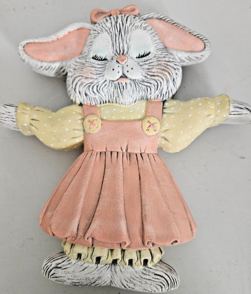 Adorable Ceramic Easter Bunnies/ Easter/Home Decor/ Easter DIY Craft Idea