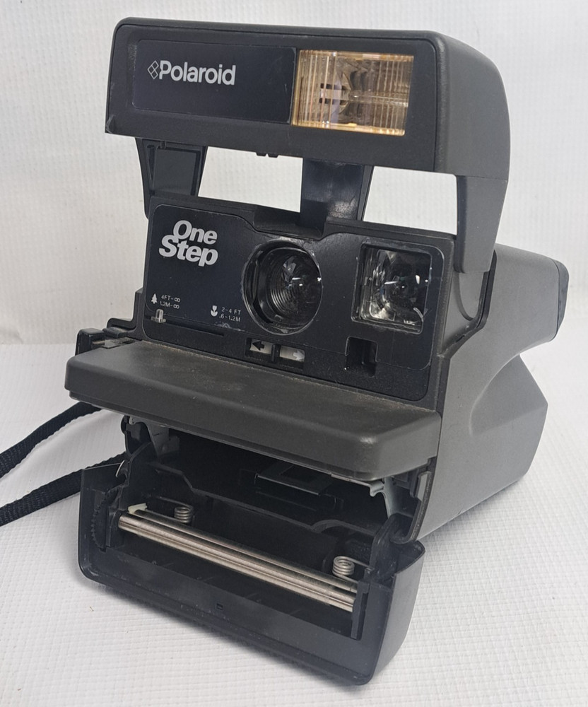 Vintage Original Polaroid OneStep 600 Instant Camera UNTESTED