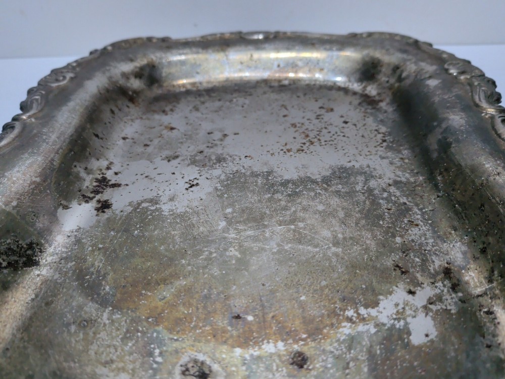 ✨VINTAGE✨ Silverplate Raised Scroll Design Raised Tray Platter