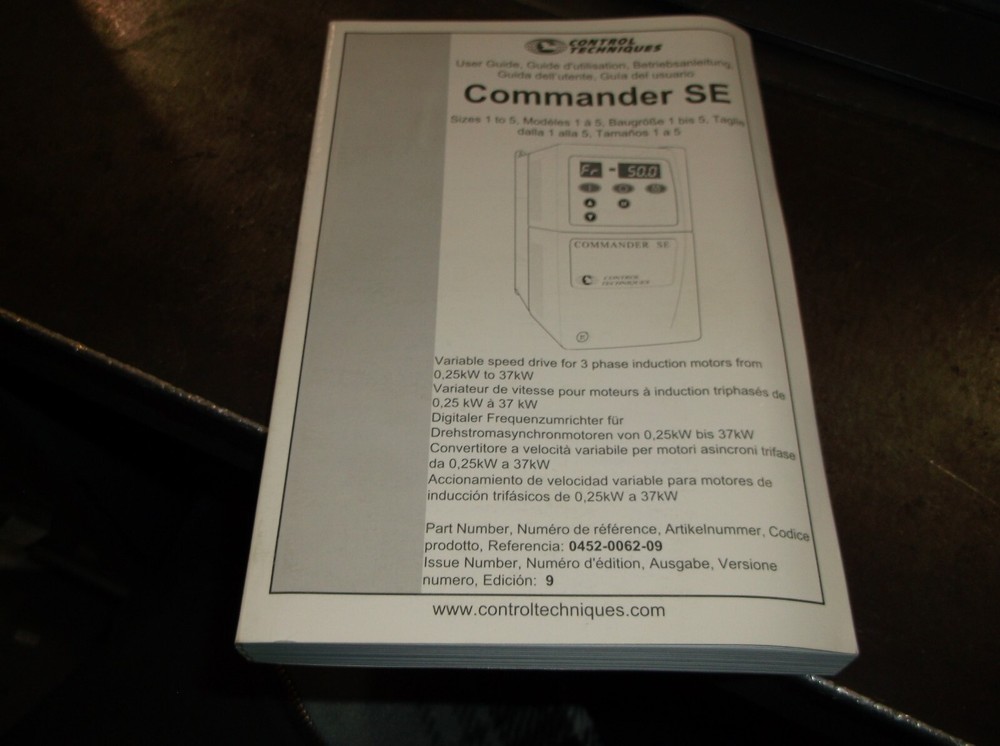 CONTROL TECHNIQUES 0452-0062-09 COMMANDER SE FREQUENCY DRIVE USER MANUAL (WL70)