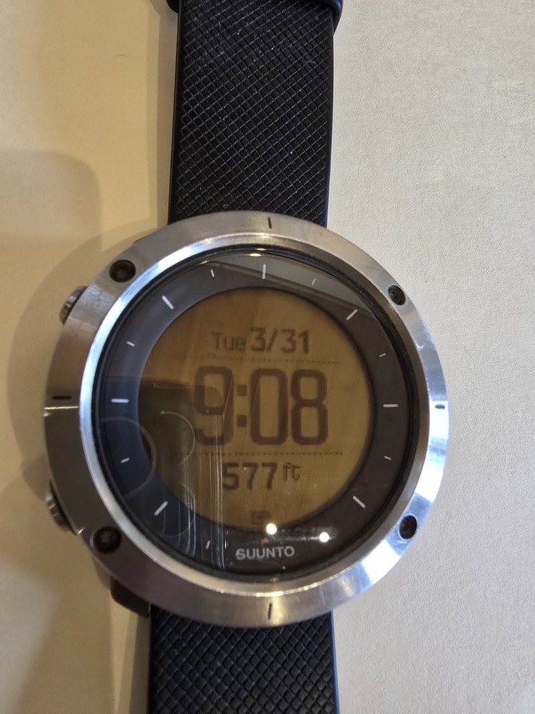 suunto traverse Model OW151