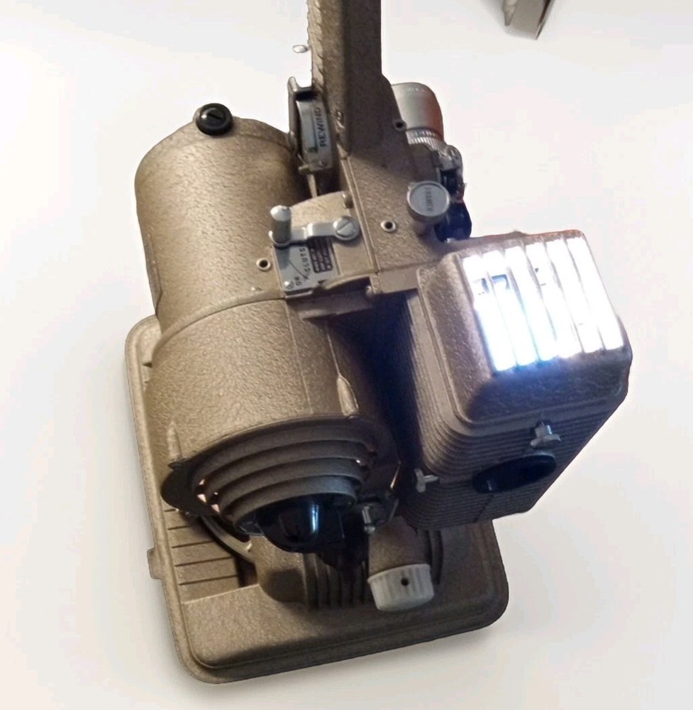 revere 85 8mm projector