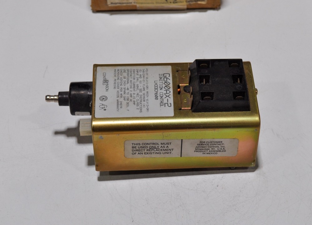 Carrier LH33CM600 Ignition Control Module