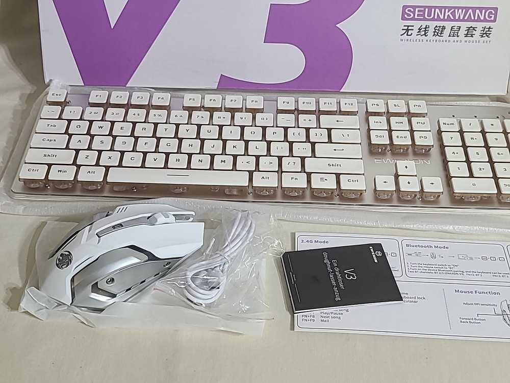 EWEADN V3 Wireless Keyboard and Mouse OPEN BOX
