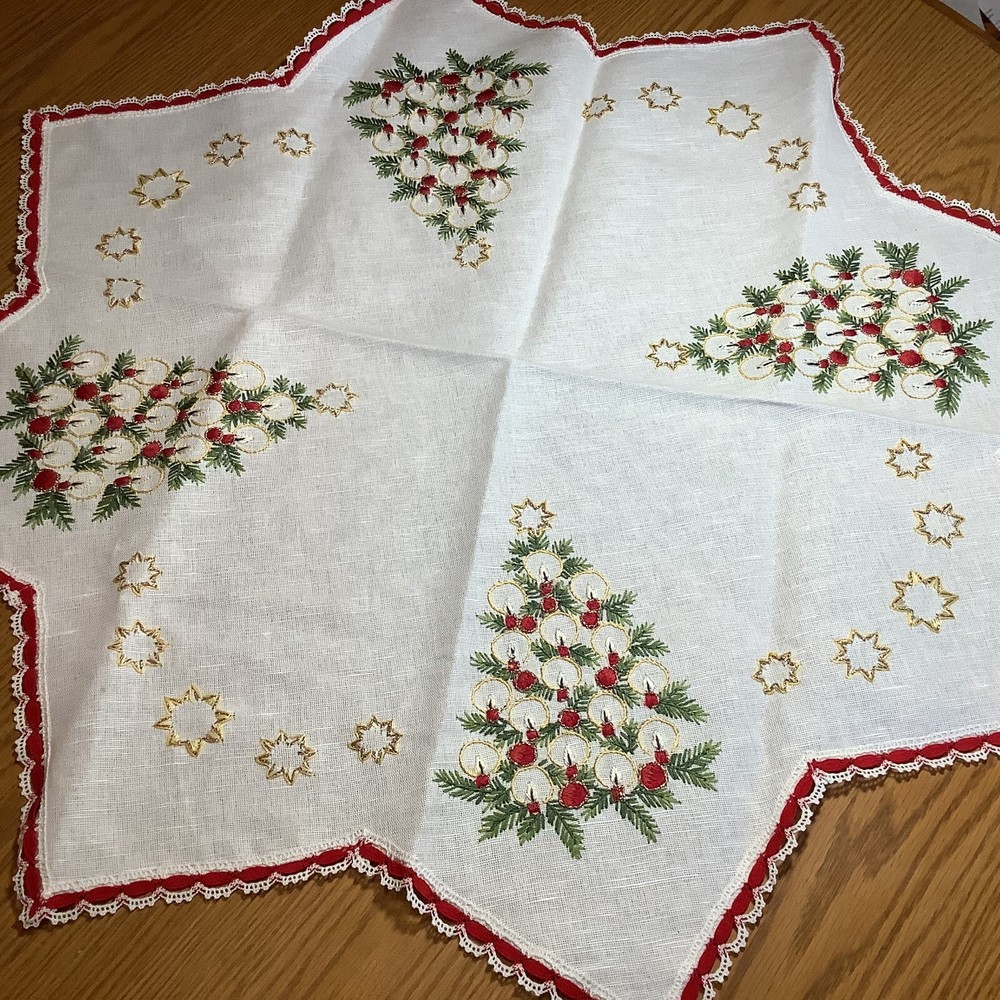 Handmade - Table Topper & Doily - Christmas
