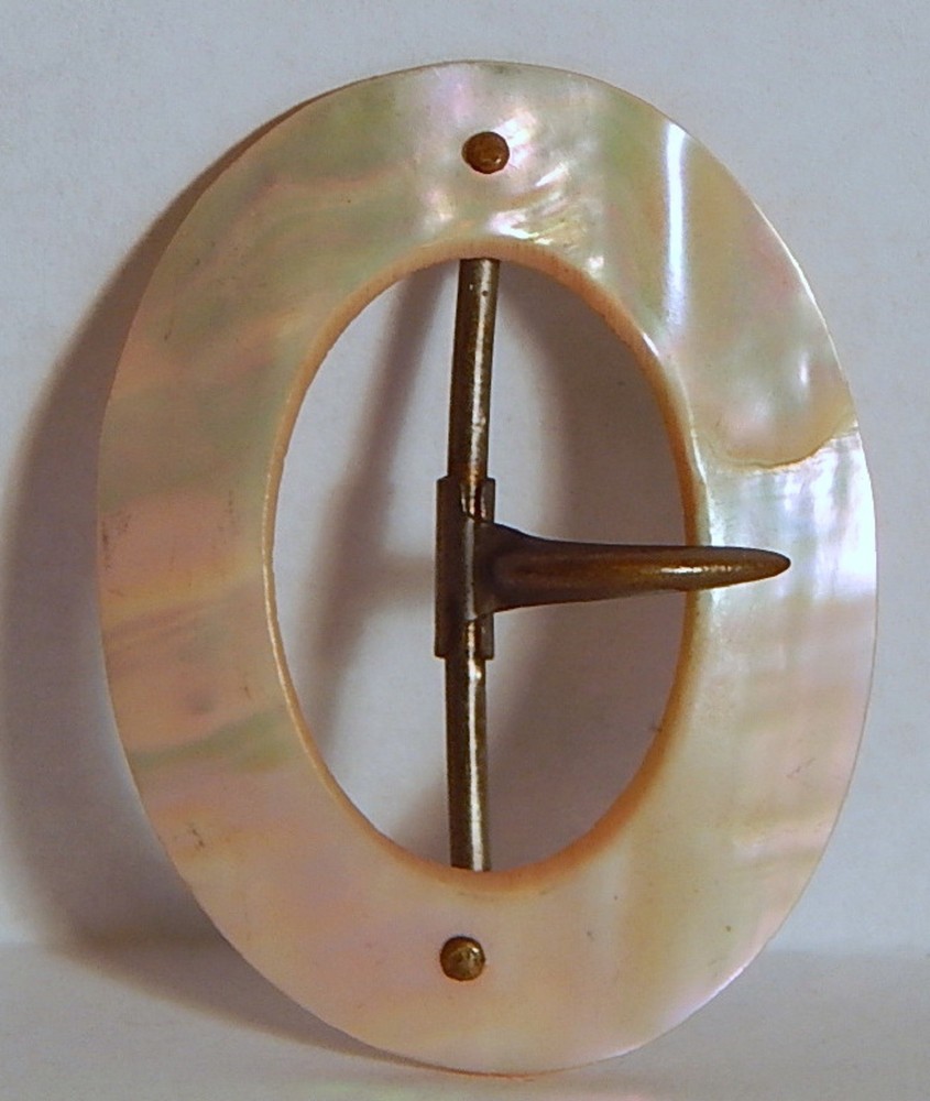 VINTAGE OVAL MOP SASH BUCKLE BEAUTIFUL!