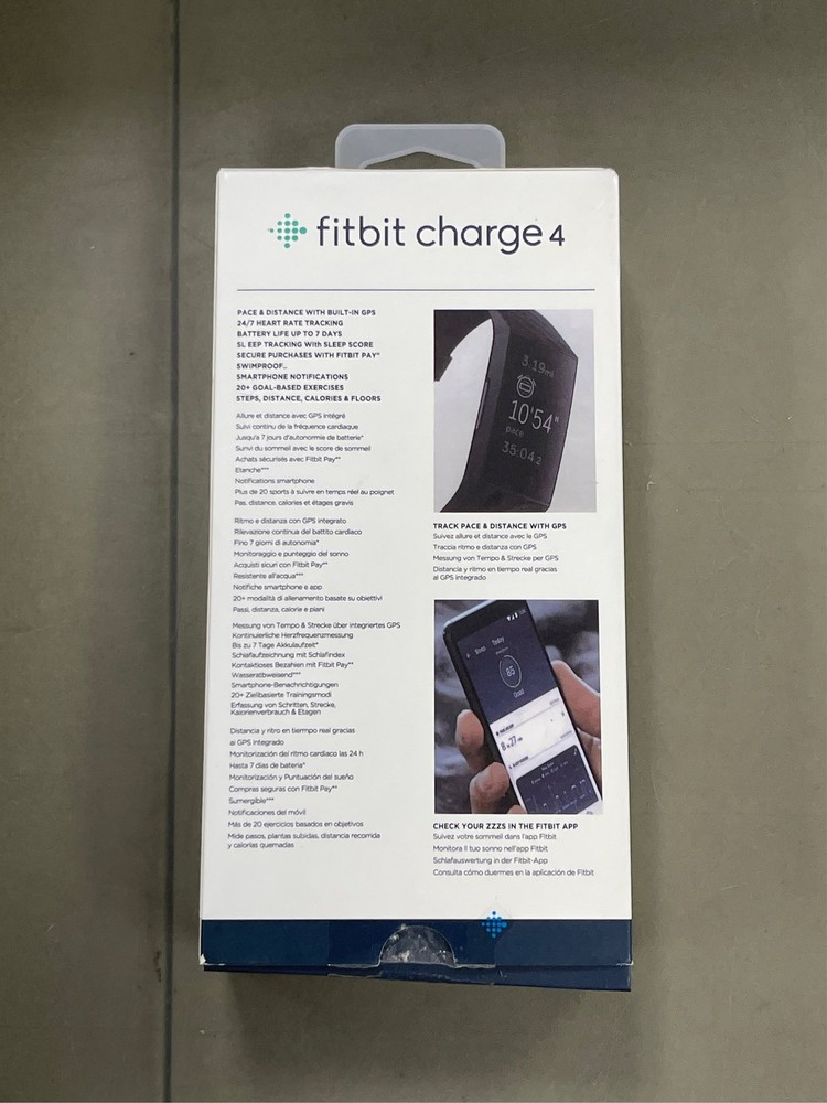 Fitbit Charge 4 Black One Size 1