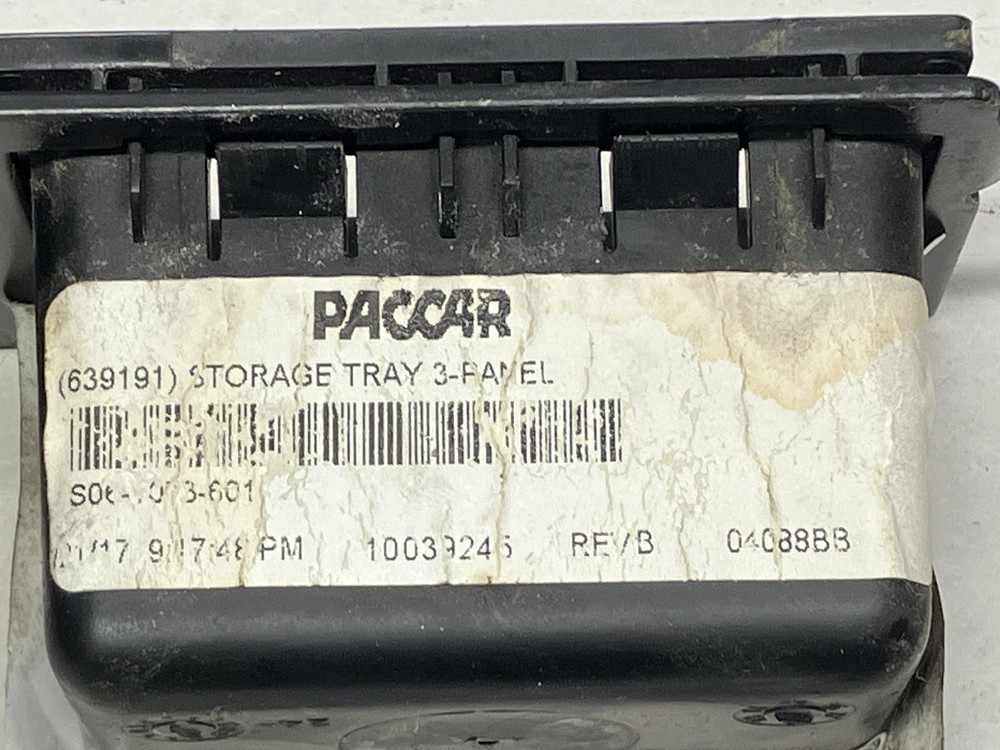 2012-2027 Kenworth T680 SWITCH Dash Panel - Used