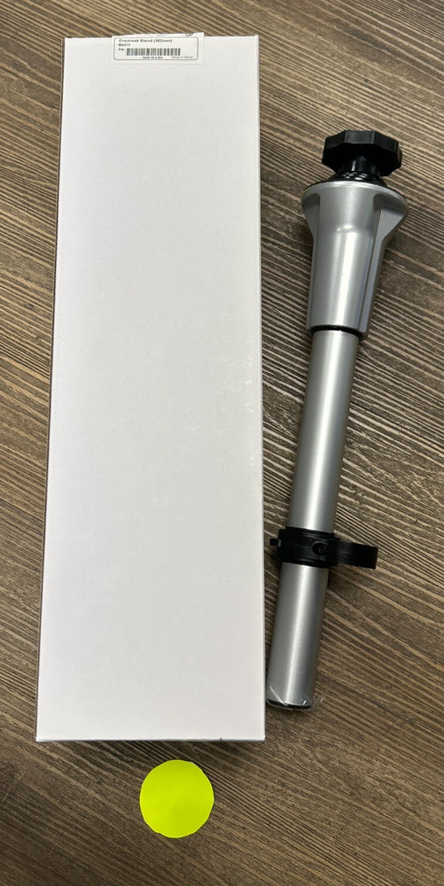 DIAMOND GROMMET STAND  M4311