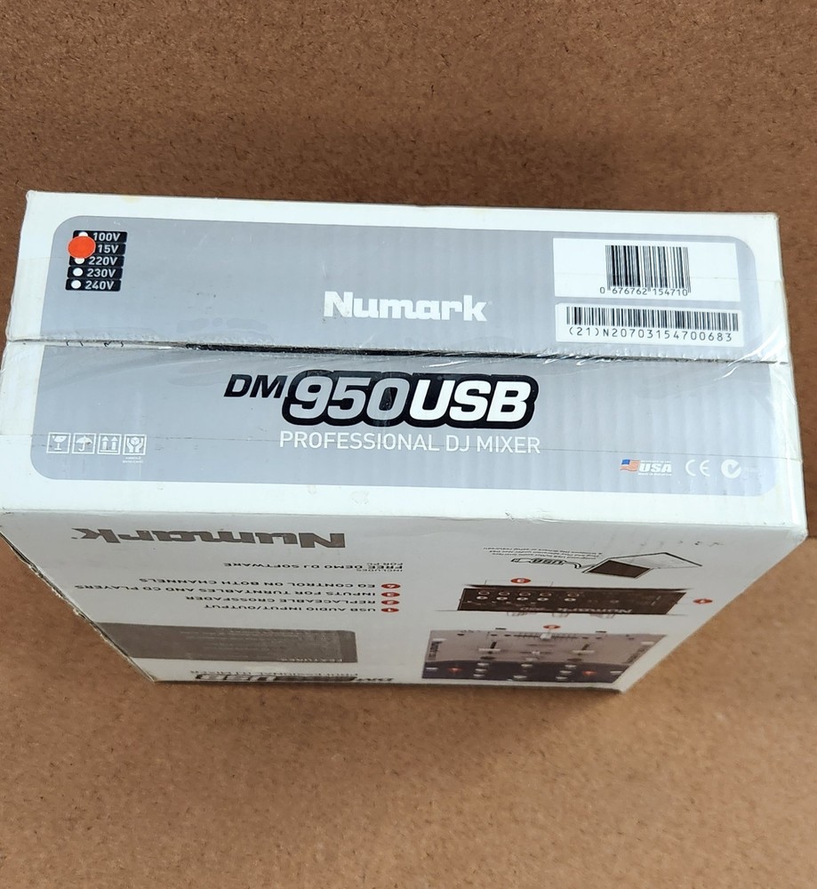 Numark DM 950 USB professional DJ mixer