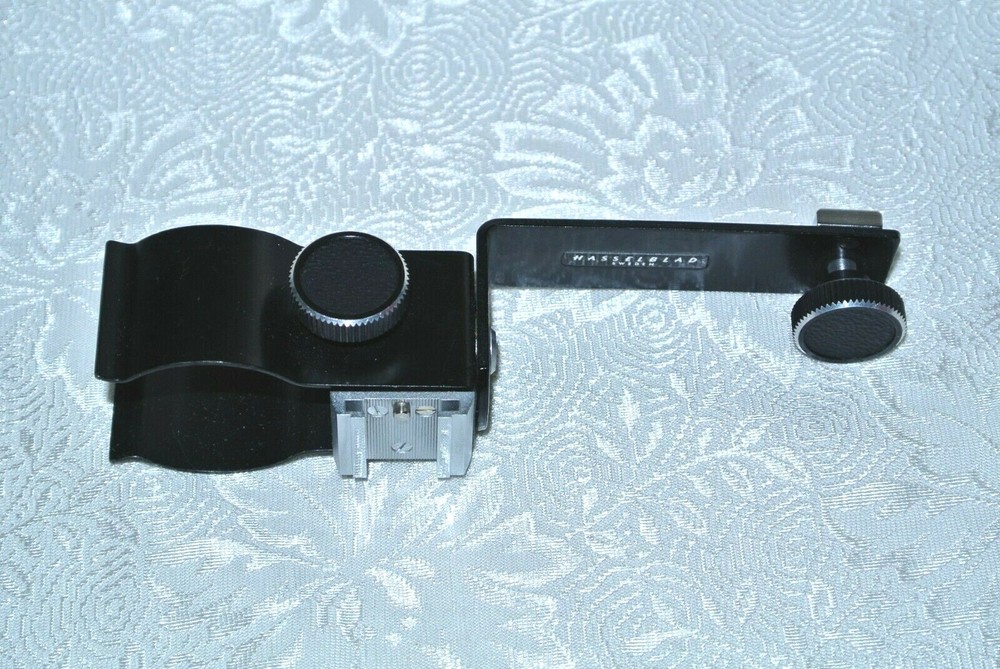 Hasselblad Adjustable Flash Bracket 45039 Excellent Condition