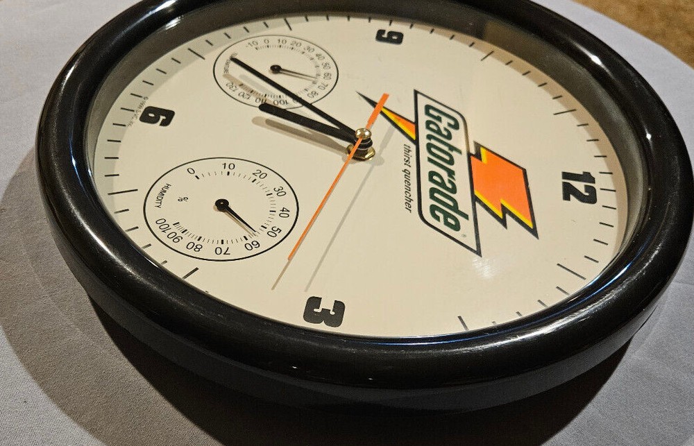 Vintage Gatorade Clock with Thermometer And Humidity Gauge