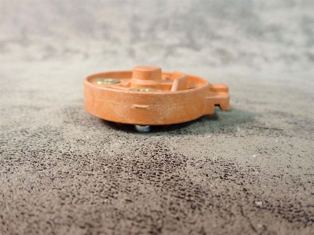 NEW WVE 4R1198 Ignition Distributor Rotor (SS49)