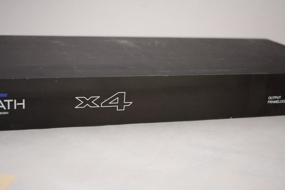 DATAPATH X4 STAND ALONE DISPLAY WALL CONTROLLER