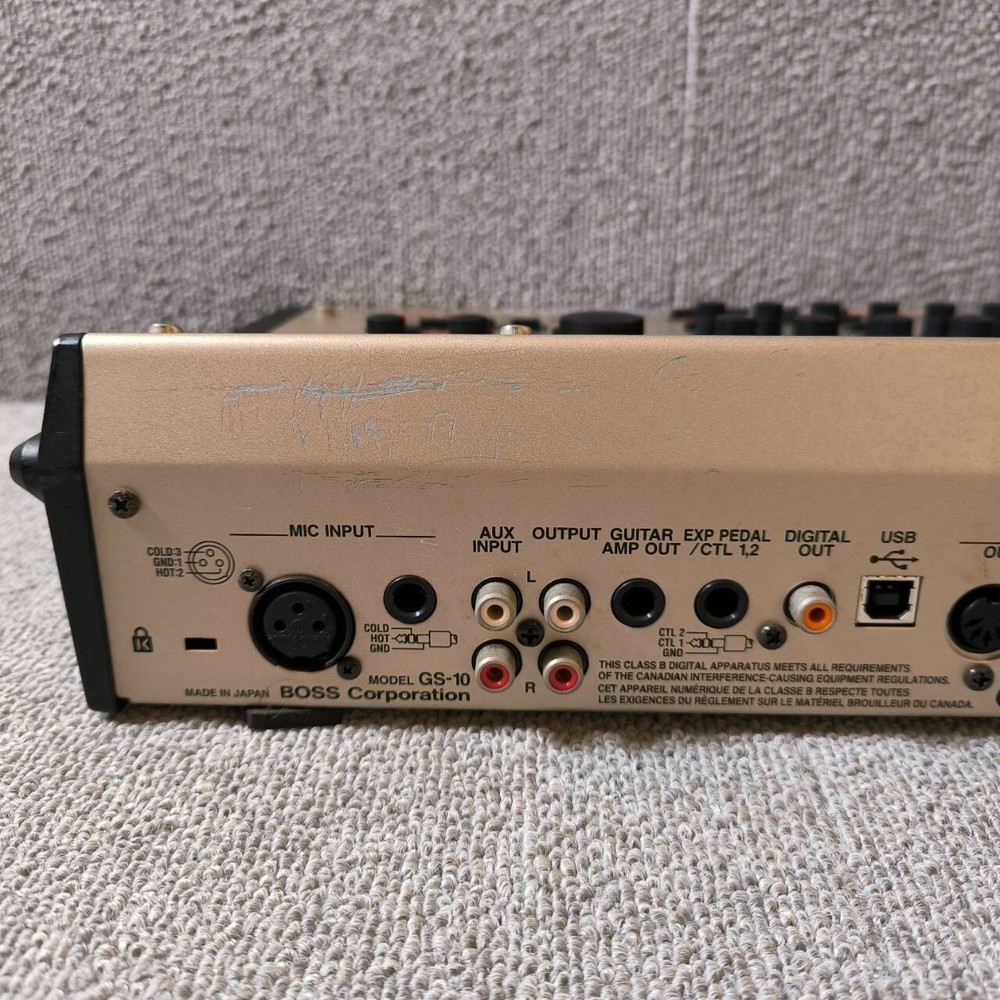 BOSS GS-10 Guitar Effects System Multi-Effects Unit USB Audio Interface from JP