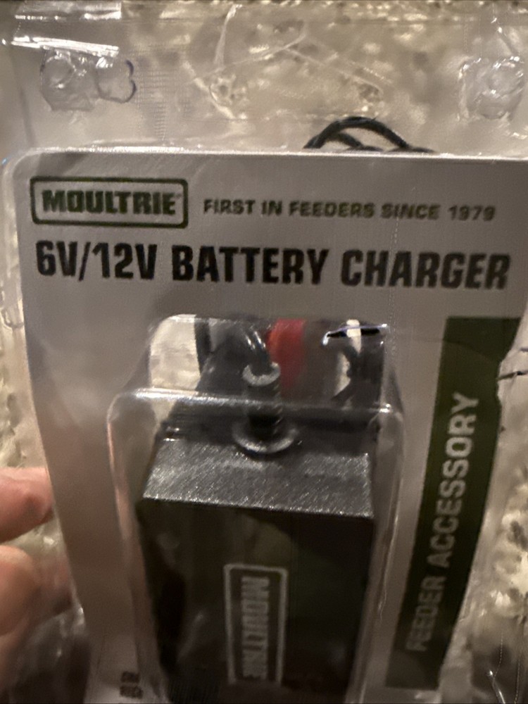 Moultrie Battery Charger