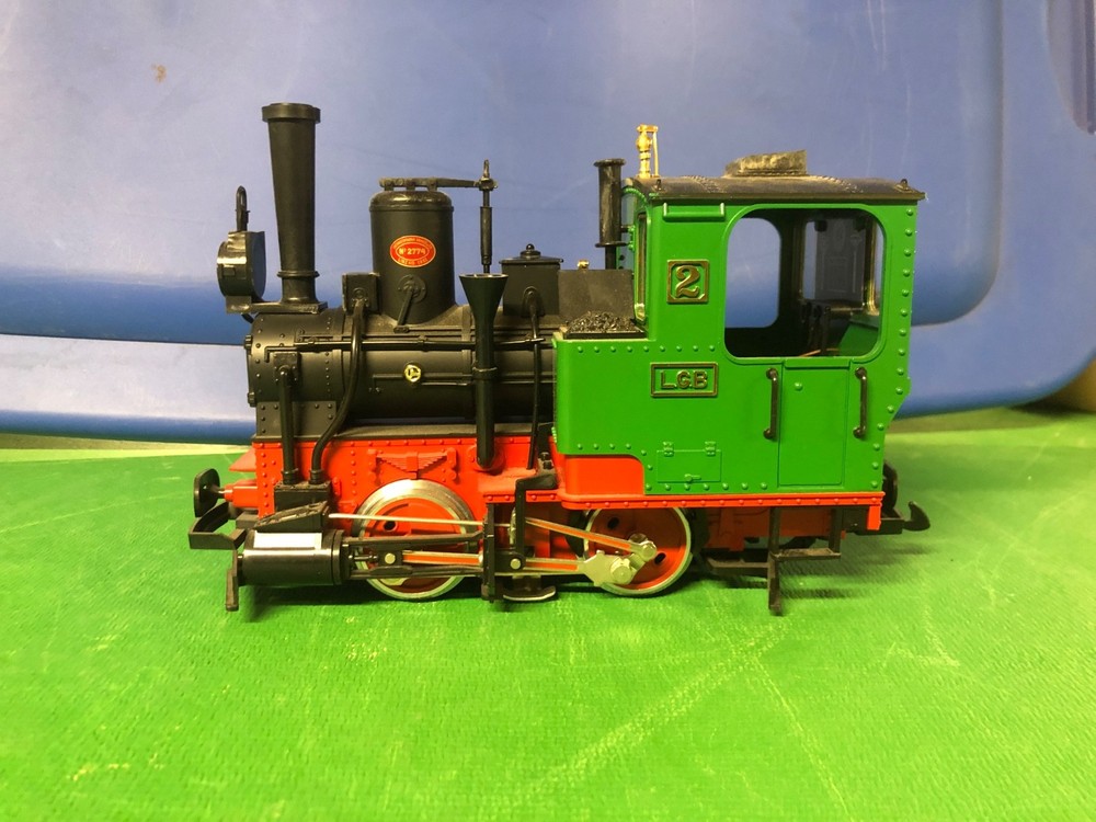 # 21401 LGB Passenger Train Set