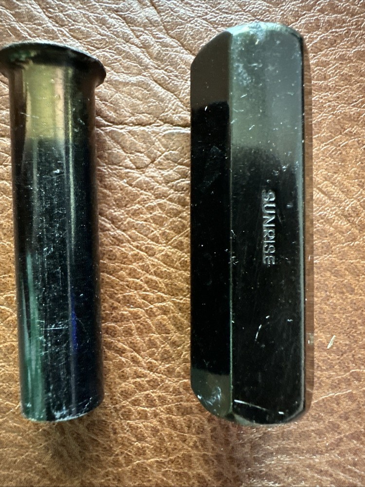 Fly Tying Kit Used. Great For Beginner.