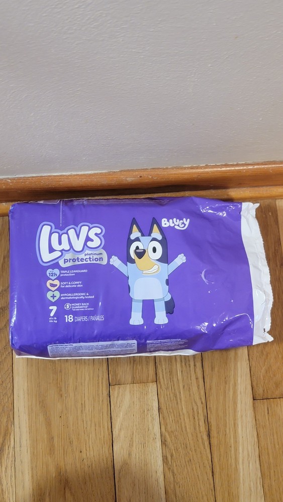 Size 7 Luvs Bluey Diapers 18 Count (Technically 17 Count)