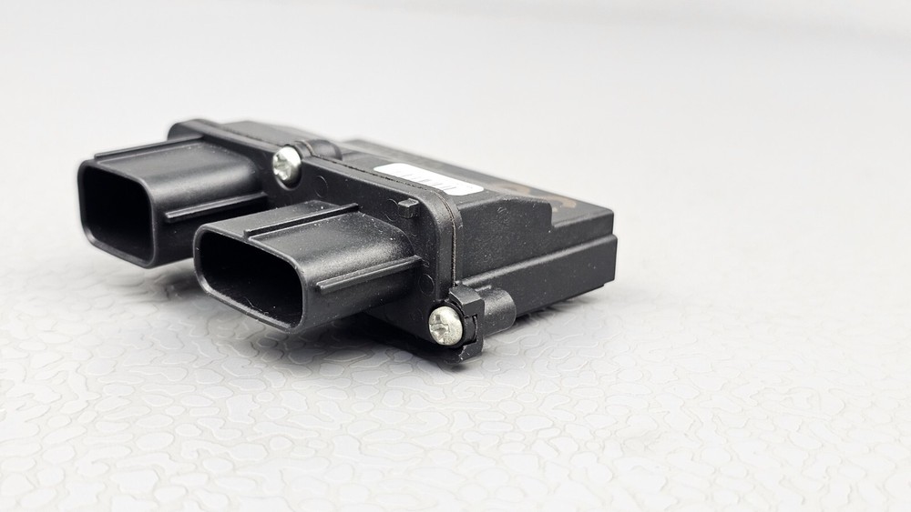 2018-2019 Occupant Detection System Module Computer 89952-06040 OEM USED