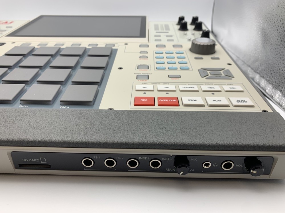 Akai MPC X-SE Professional Sampling Workstation