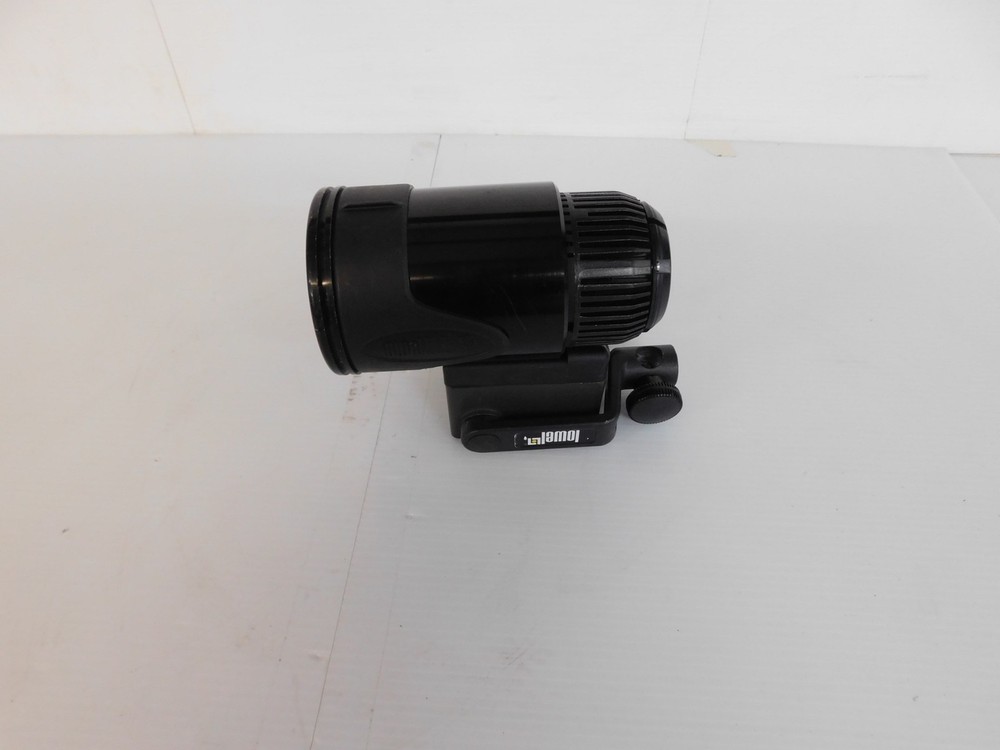 ^^ LOWEL PRO POWER LED DAYLIGHT (SLJ35)
