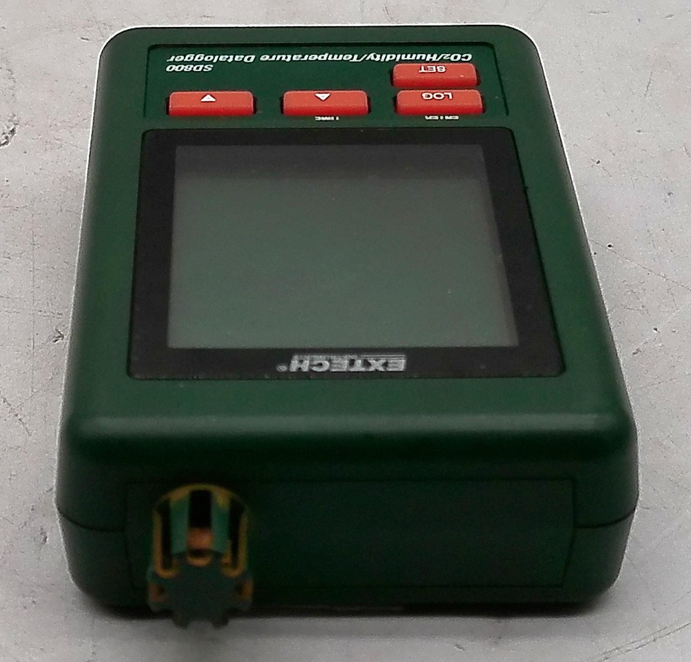 EXTECH SD800 CO2/HUMIDITY/TEMPERATURE DATALOGGER