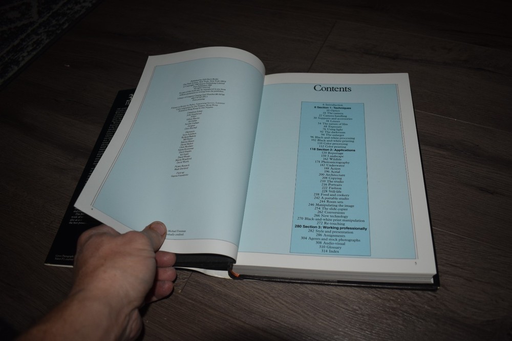 The 35 MM Handbook: Complete Course From Basic Techniques to Pro Apps 1980