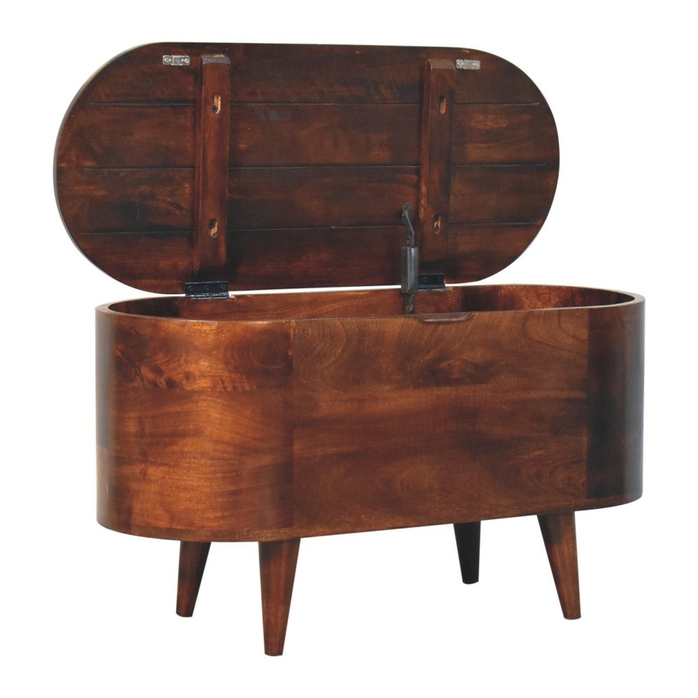 Rounded Lid-Up Blanket Box