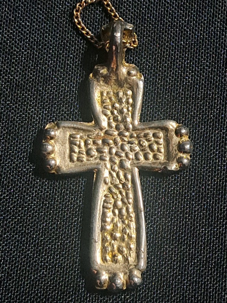 Cast Gold/Orange 2 3/8" Cross On A 33" Chain