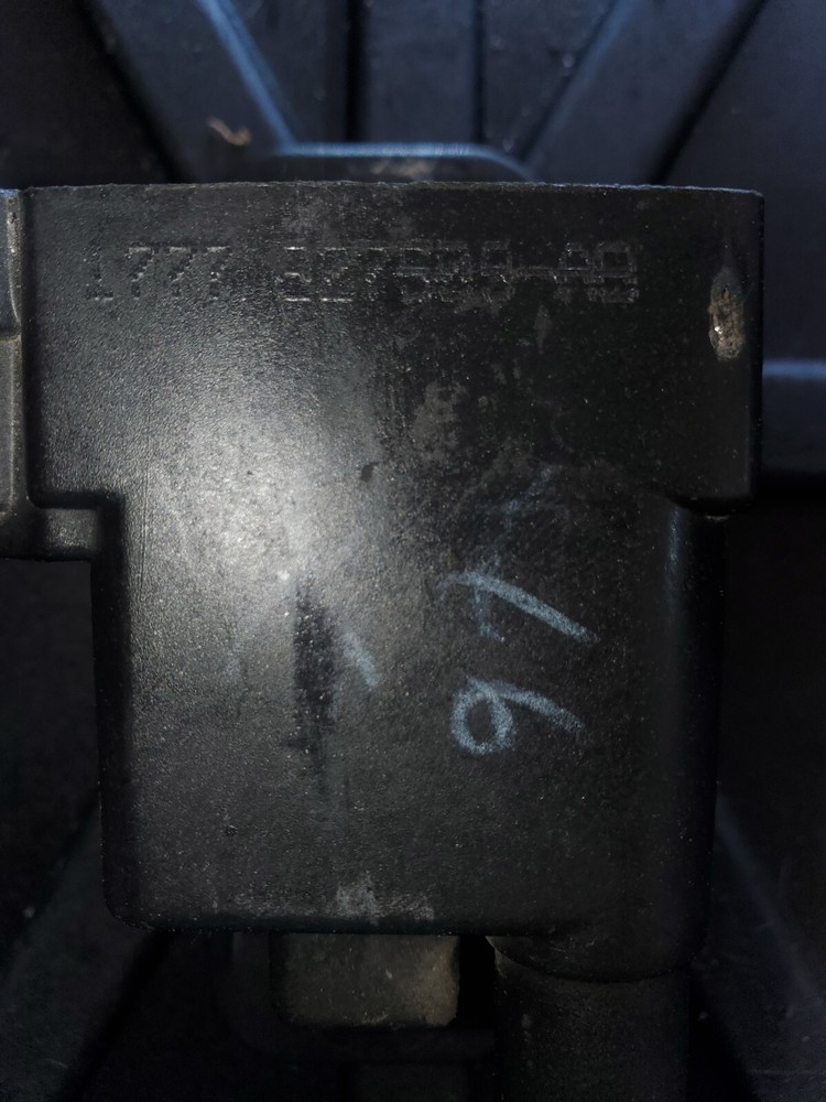 MERCURY MARINE IGNITON COIL CDM MODULE 827509A4, 827509A10