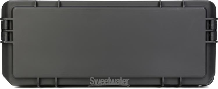 SKB iSeries 4U Injection-molded Rack Case - Black