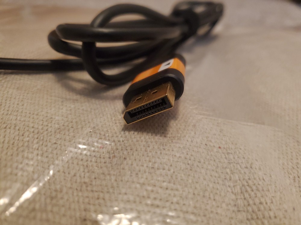 USB-C to DisplayPort 6ft CableMatters