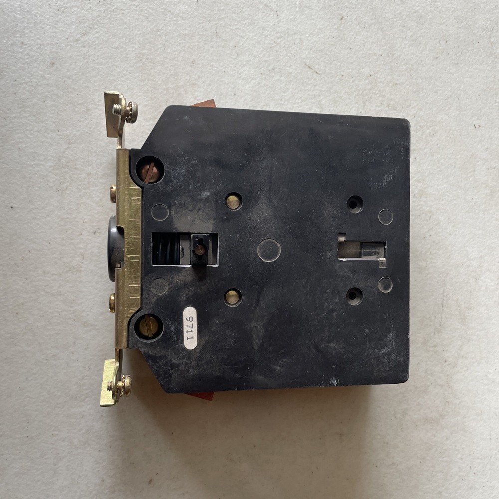 Squared 30072-001-34F Controller