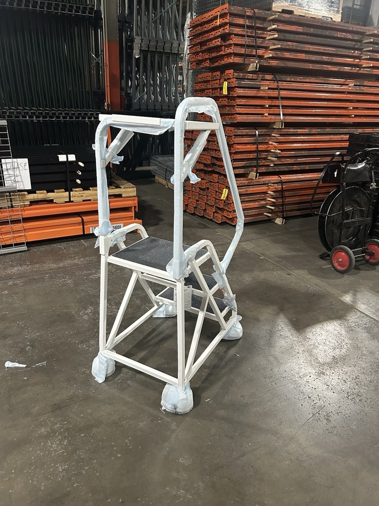 New Cotterman 3 Step Ladder-450 Capacity
