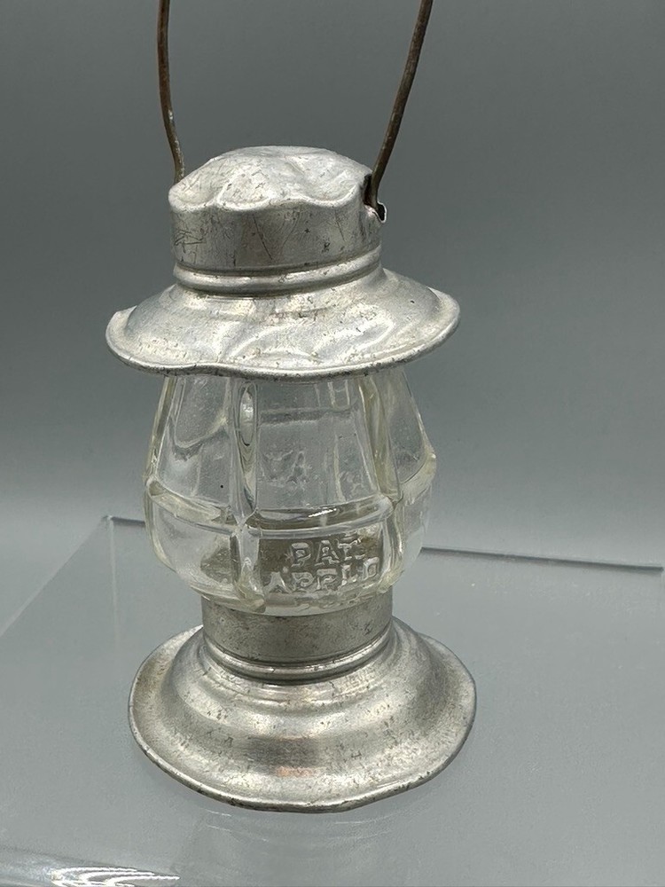 1920s LANTERN K600 Embossed Glass CANDY CONTAINER Antique E&A 445