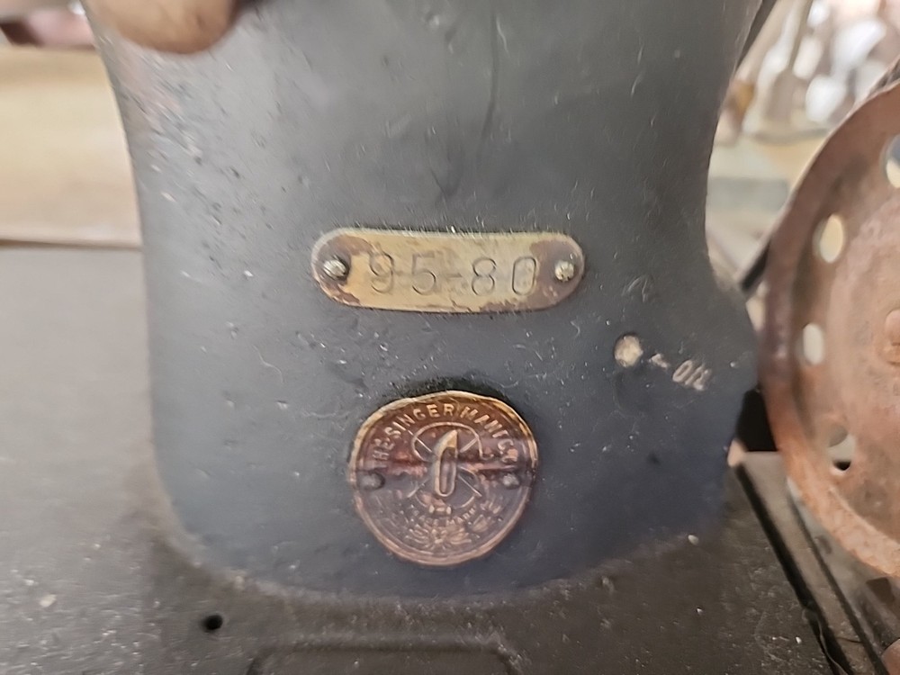 singer sewing machine 95-80