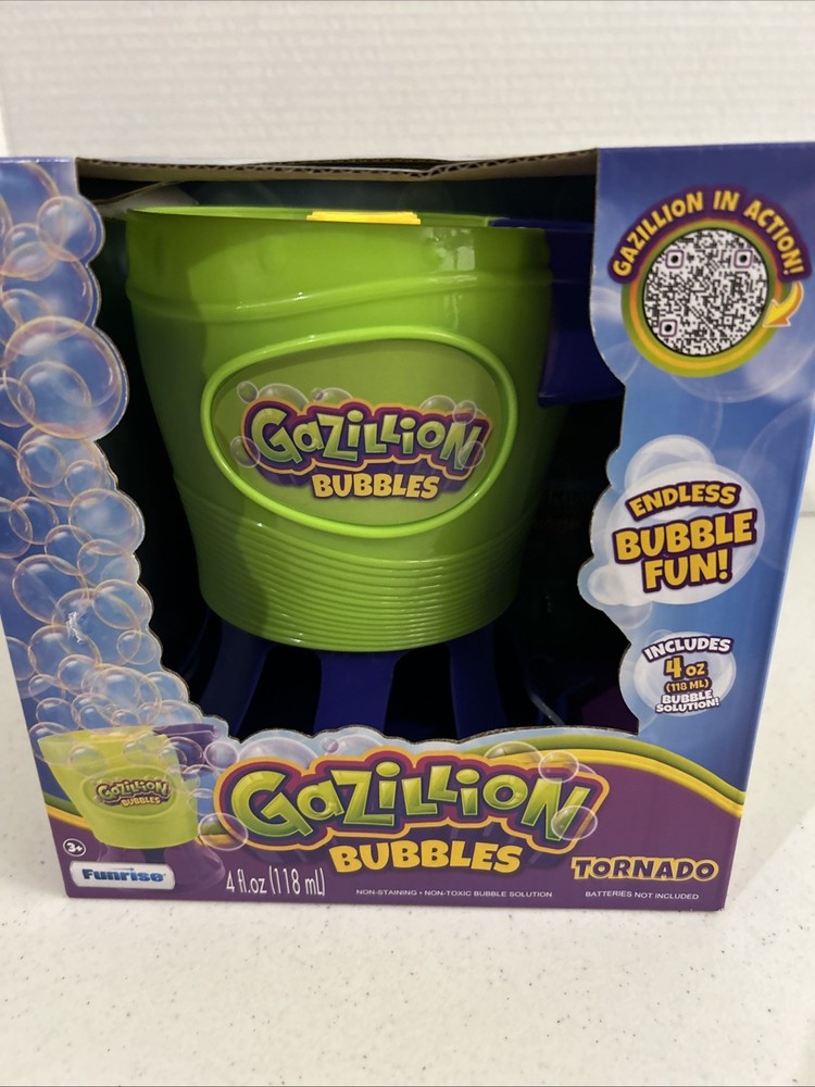 Gazillion Bubbles/Experience A Bubble Tornado W/4 Oz Bubble Solution  NIB