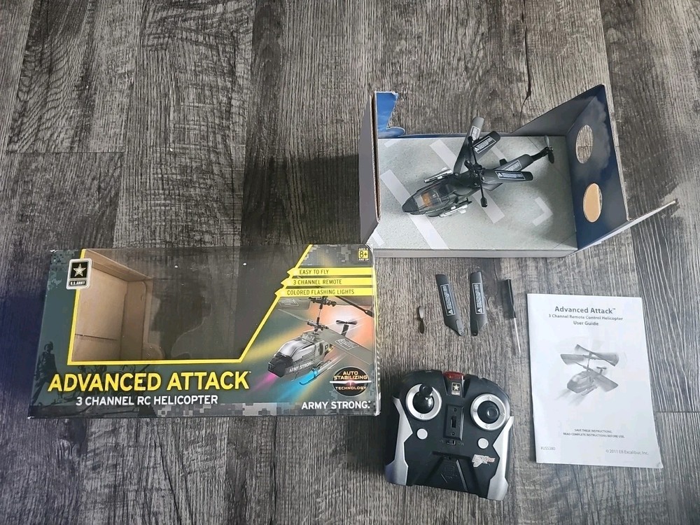 US Army Advanced Attack 3 Channel RC Helicopter Remote Control/Open Box Untested