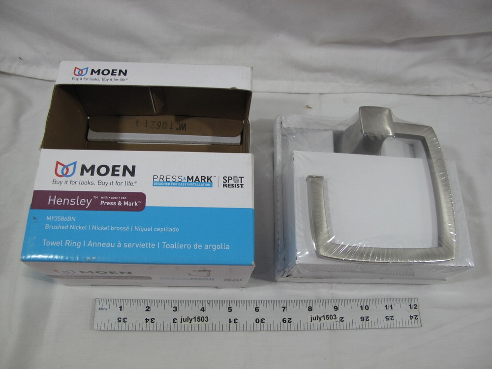 (1) NEW Moen Hensley Towel Ring Spot Resist - BRUSHED NICKEL - MY3586BN (sw)